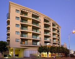 Huoneistohotelli Central Cosmo Apartment Hotel (Brisbane, Australia)