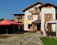 Pansiyon Pensiunea Dely_Cios (Vălenii de Munte, Romanya)