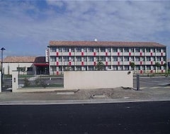 Khách sạn Residence Hoteliere Des Ondes (Saint-Lys, Pháp)