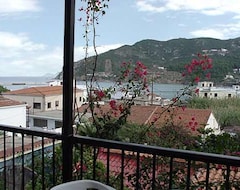 Hotel Anelli (Skopelos Town, Greece)
