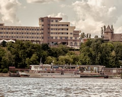 Khách sạn Hotel Faleza by Vega (Galati, Romania)