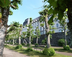 Logis Hotel Ancien Grand Seminaire (Saint-Flour, Frankrig)