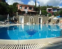 Hotel Paleo Inn (Paleokastritsa, Görögország)