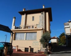 Otel La Riana (Perinaldo, İtalya)