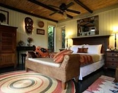 Guesthouse Moontide Riverside Lodge (Wilderness, South Africa)