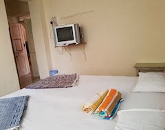 Hotel Godavari Lodge (Solapur, India)