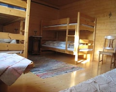 Otel Snowtrail Dogcamp Lodge (Gällivare, İsveç)