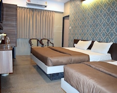 Hotelli Hotel Kansar Palace by Sky Stays (Saputara, Intia)