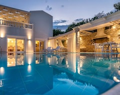 Toàn bộ căn nhà/căn hộ Luxury villa, with stunning views and superior facilities ideal for families (Ierapetra, Hy Lạp)