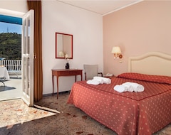 Khách sạn Hotel Caruso (Massa Lubrense, Ý)