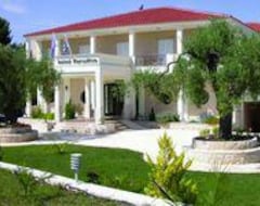Hotel Paradise (Kriopigi, Greece)