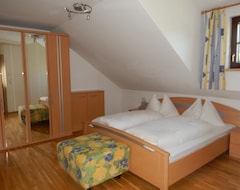 Entire House / Apartment Ferienwelt Bogensperger (Mariapfarr, Austria)