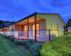 Aparthotel Marsden Court Apartments Now incorporating Marsden Court and Sharonlee Strahan Villas (Strahan, Australija)