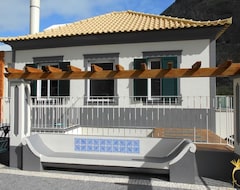 Khách sạn A Casa Estrelícia Dourada Garcês (Sâo Vicente, Bồ Đào Nha)
