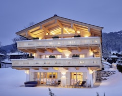 Hotel Tennerhof Luxury Chalets (Kitzbuehel, Austria)