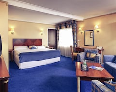 Mercure Dartford Brands Hatch Hotel & Spa (Dartford, Storbritannien)