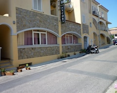 Hotel L'Ancora (Santa Teresa Gallura, İtalya)