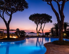فندق Cala Del Porto Resort (ألا, إيطاليا)