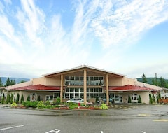 Otel Clearwater Lodge (Clearwater, Kanada)
