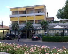 Khách sạn Platani Hotel (Bolsena, Ý)