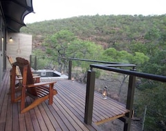 Hotel Inzalo Safari Lodge (Thabazimbi, Sudáfrica)