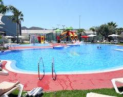 Lomakeskus Resort Gran Confort Camping Almafra (Benidorm, Espanja)