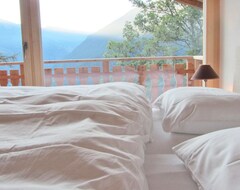 Toàn bộ căn nhà/căn hộ Mountain Lodge Loulou: Luxury Chalet At 250 M From Ski Lift With Sauna (Hérémence, Thụy Sỹ)