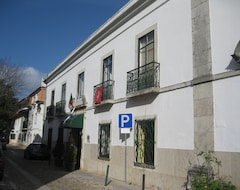 Khách sạn Solar Dom Carlos (Cascais, Bồ Đào Nha)