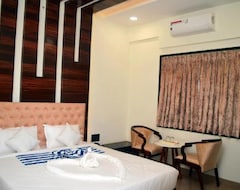 Hotel Chandradeep Regency (Dhule, Indija)