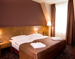 1.Republic Hotel (Praga, República Checa)