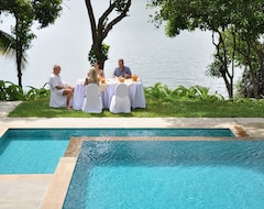 Khách sạn Lotus Paradise Health Resort (Ahungalla, Sri Lanka)