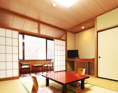 Nhà trọ Momonoki Onsen Sanwaso (Minamiarupusu, Nhật Bản)