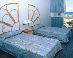 Khách sạn Hotel Marazul (Santa María del Mar, Cuba)