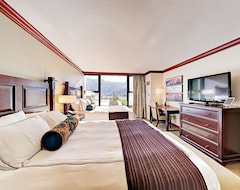 The Everline Resort and Spa, a Destination by Hyatt Hotel (Tahoe City, USA)