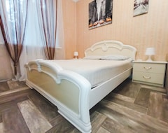 Hotel Apartment on Sennaya (Ryazan, Russia)