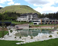 Khách sạn Bonfanti Design Hotel (Kiens, Ý)