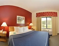 Hotel Comfort Suites Palm Desert (Palm Desert, USA)