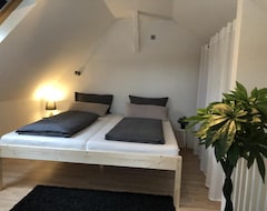 Koko talo/asunto Apartment-gästezimmer Jacobi (Calden, Saksa)