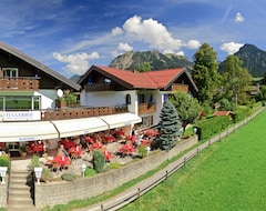 Hotelli Hotel Cafe Fuggerhof (Oberstdorf, Saksa)