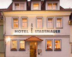 Khách sạn Hotel An der Stadtmauer (Mühlhausen, Đức)