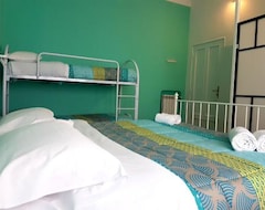 Hotelli La Coccinella Rooms Self Check-in (Pisa, Italia)