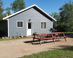 Entire House / Apartment Cuyuna Country Cabin Inside State Recreational Area (Ironton, USA)