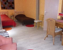 Bed & Breakfast Chambre Dhotes Au Coquelicot (Yzeron, Frankrig)