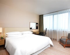 Hotel Four Points By Sheraton Shanghai, Daning (Shanghái, China)