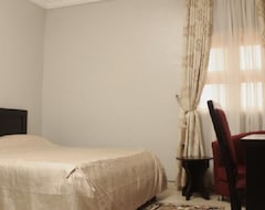Hotel Academy Inn And Multipurpose Hall Ltd (Lagos, Nigeria)
