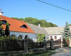 Casa/apartamento entero Sörényes Udvarház (Veszprém, Hungría)