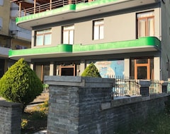 Hotel Redi (Përmet, Albania)
