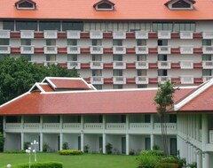 Khách sạn Hotel Pinehurst (Pathumthani, Thái Lan)
