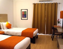 Hotel RnB Qube (Noida, Indija)