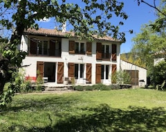 Toàn bộ căn nhà/căn hộ Chalet Mont Canigo (Quérigut, Pháp)